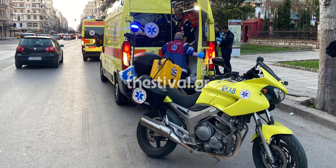 Θεσσαλονίκη: Νεκρός οδηγός αυτοκινήτου που ανετράπη στην Κατσιμίδη