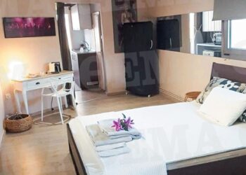 Θεσσαλονίκη: Με αυτή την κρυφή κάμερα ο ιδιοκτήτης διαμερίσματος κατέγραφε τη φοιτήτρια (φωτο)