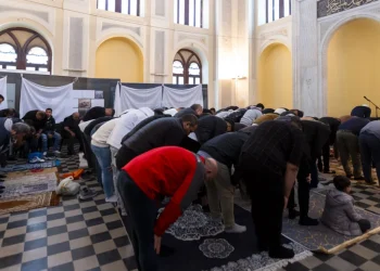 Θεσσαλονίκη: Άνοιξε το Γενί Τζαμί για το Ραμαζάνι μετά από 102 χρόνια – Δείτε βίντεο και φωτογραφίες