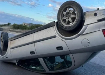 Θεσσαλονίκη: Προσπάθησε να αποφύγει σκύλο και τούμπαρε το αυτοκίνητό της – Δείτε φωτογραφίες