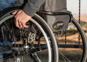Απίστευτη κλοπή στη Θεσσαλονίκη: Άρπαξε μπαταρία από αναπηρικό αμαξίδιο