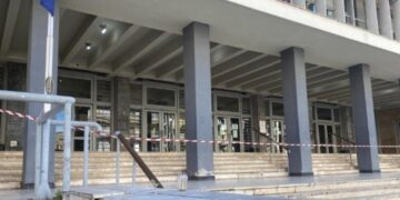 Θεσσαλονίκη: Στον εισαγγελέα ο 41χρονος που παρέσυρε την εν διαστάσει σύζυγό του