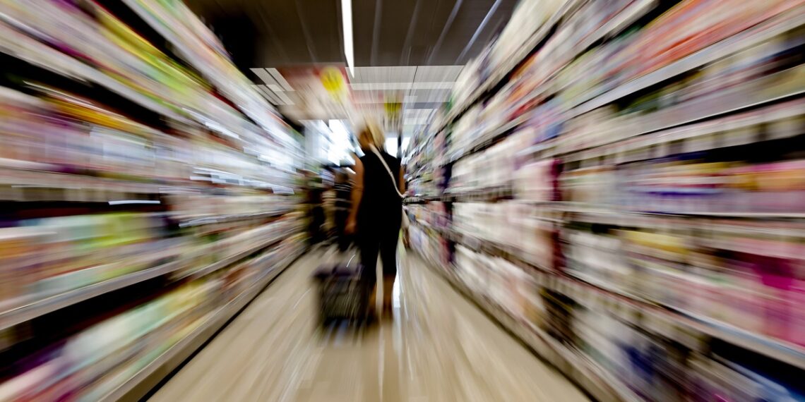 Θεσσαλονίκη: Ταμίας σε super market πούλησε κρασί σε 13χρονη – Το κορίτσι ένιωσε αδιαθεσία και μεταφέρθηκε στο νοσοκομείο