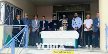 Στον αγιασμό 3ου και 17ου δημοτικών σχολείων Θεσσαλονίκης ο Στέλιος Αγγελούδης (φωτο+video)