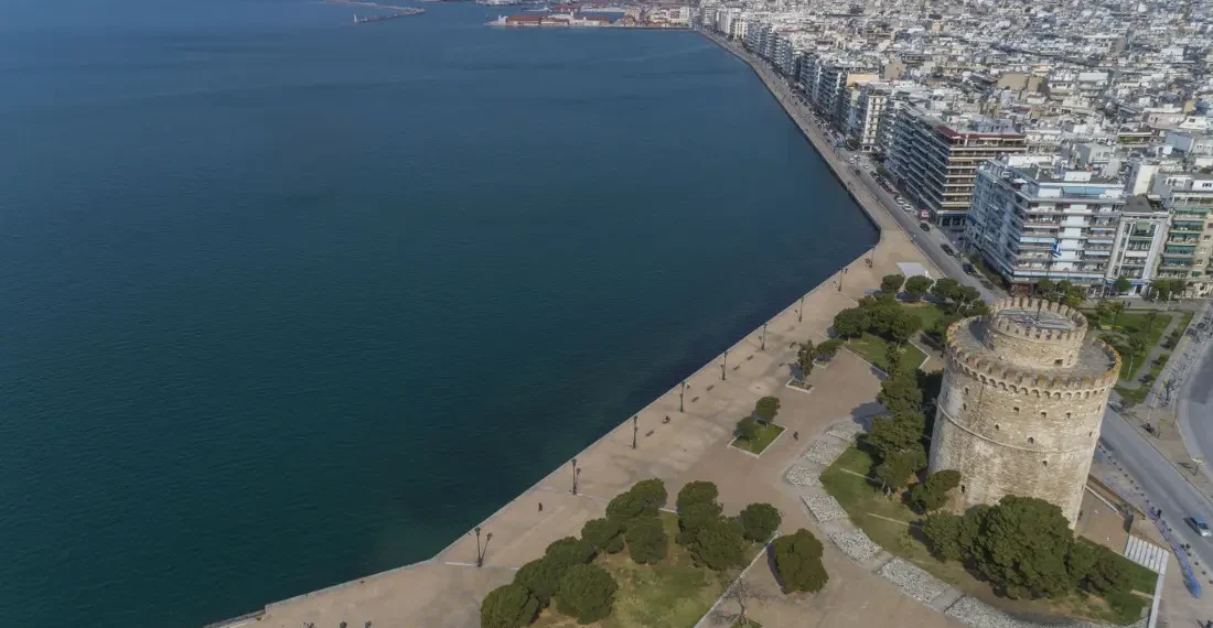 Θεσσαλονίκη: Ιρακινοί έκαναν… μπίζνα τη διακίνηση μεταναστών – 500.000 ευρώ η λεία, έξι συλλήψεις (φωτο)