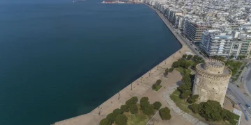 Θεσσαλονίκη: Ιρακινοί έκαναν… μπίζνα τη διακίνηση μεταναστών – 500.000 ευρώ η λεία, έξι συλλήψεις (φωτο)