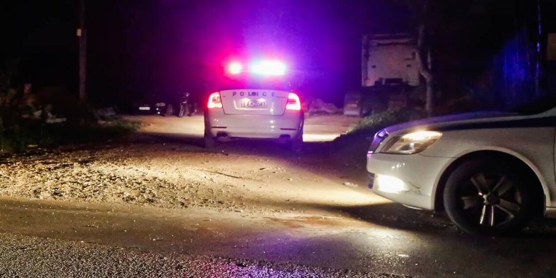 Θεσσαλονίκη: Ανήλικοι απείλησαν με μαχαίρι και λήστεψαν ψιλικατζίδικο