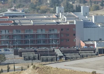 424 Στρατιωτικό Νοσοκομείο: «Έβαλα τη γυναίκα μου για εγχείρηση και μου έδωσαν μισό άνθρωπο»