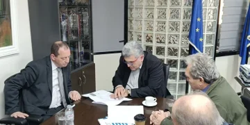 Δήμος Κορδελιού Ευόσμου: Συνάντηση με τον γ.γ. του ΥΠΟΙΚ για τα ακίνητα δημοτών που διεκδικεί το Δημόσιο
