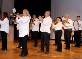 Χριστουγεννιάτικη συναυλία με τη φιλαρμονική του δήμου Κορδελιού -Ευόσμου