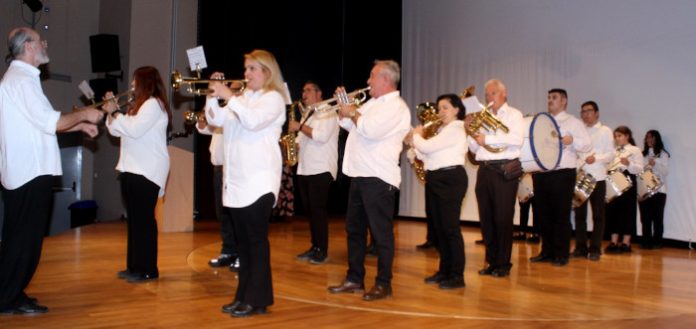 Χριστουγεννιάτικη συναυλία με τη φιλαρμονική του δήμου Κορδελιού -Ευόσμου