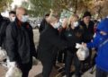 Θεσσαλονίκη: Οι γονείς και φίλοι του Γιώργου Λυγγερίδη μοίρασαν στη μνήμη του 70 γεύματα σε άστεγους (Εικόνες)
