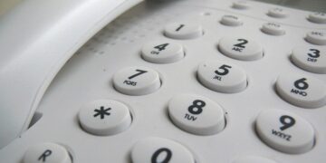 Θεσσαλονίκη: Στον “αέρα” το νέο τηλεφωνικό κέντρο του ΟΣΕΘ – Το ωράριο λειτουργίας