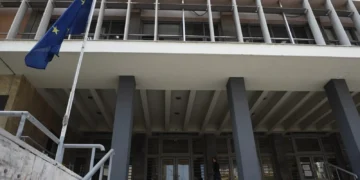Θεσσαλονίκη: Κάθειρξη 7,5 ετών σε δημοτικό αστυνομικό για τον βιασμό εκδιδόμενης