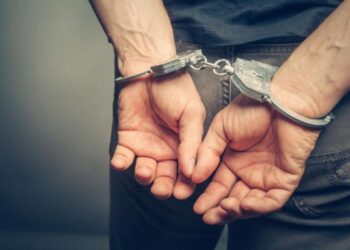 Θεσσαλονίκη: Έπιασαν 19χρονο με κλεμμένη μοτοσυκλέτα – Είχε κλέψει και περίπτερο