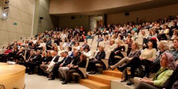 Δήμος Κορδελιού – Ευόσμου: Βράβευσε τις εθελόντριές του (ΦΩΤΟ)