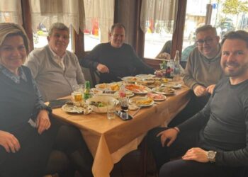 “Σύνοδος των 4”: Τέσσερις δήμαρχοι από τα δυτικά συζητούν για κοινά προβλήματα