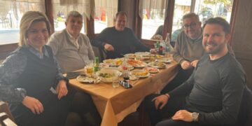 “Σύνοδος των 4”: Τέσσερις δήμαρχοι από τα δυτικά συζητούν για κοινά προβλήματα