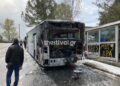 ΠΡΙΝ ΛΙΓΟ: Φωτιά σε λεωφορείο του ΚΤΕΛ στο Δερβένι – Κατέβηκαν εγκαίρως οι επιβάτες