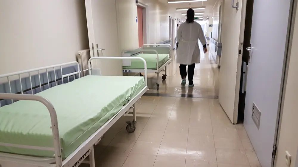 Θεσσαλονίκη: Νοσοκόμα καταδικάστηκε επειδή παρουσίασε θετικό δείγμα Covid για να γλυτώσει την αναστολή εργασίας
