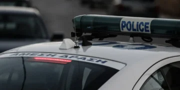 Θεσσαλονίκη: Απείλησε υπάλληλο με μαχαίρι και πήρε 1.200 ευρώ από ψιλικατζίδικο