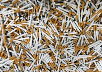 Κορδελιό: Είχε κάνει το σπίτι του αποθήκη χιλιάδων λαθραίων τσιγάρων (φωτο)