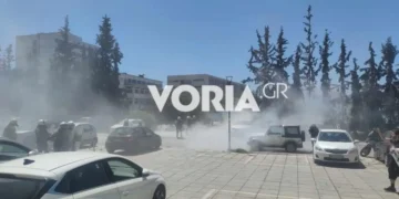 Θεσσαλονίκη: Επεισόδια στο ΑΠΘ μετά την ανακατάληψη στο Στέκι Φυσικού – Δακρυγόνα και μολότοφ