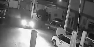 Θεσσαλονίκη: Διέρρηξαν επιχείρηση και έκλεψαν πανάκριβο αγροτικό όχημα μέσα σε 1,5 λεπτό – Βίντεο ντοκουμέντο