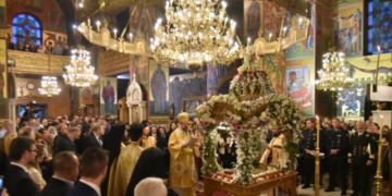 Παρακολουθήστε ζωντανά την ακολουθία του Επιταφίου από τη Μητρόπολη Θεσσαλονίκης