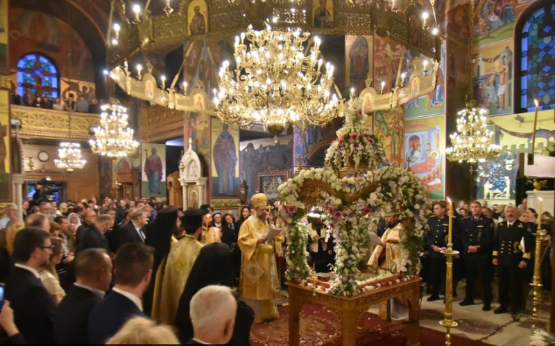 Παρακολουθήστε ζωντανά την ακολουθία του Επιταφίου από τη Μητρόπολη Θεσσαλονίκης
