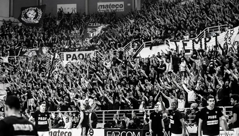 Θεσσαλονίκη: Δεν διατρέχει κίνδυνο ο 21χρονος οπαδός του ΠΑΟΚ που τραυματίστηκε από κροτίδα