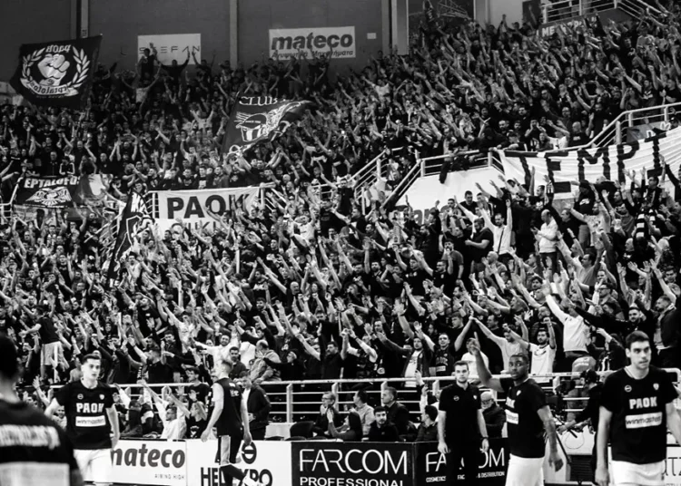 Θεσσαλονίκη: Δεν διατρέχει κίνδυνο ο 21χρονος οπαδός του ΠΑΟΚ που τραυματίστηκε από κροτίδα