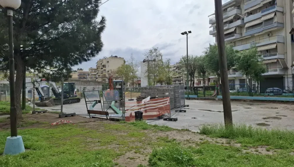 Εύοσμος: Το καλοκαίρι παραδίδεται με νέα εικόνα το πάρκο Σμύρνης – Μετά το Πάσχα οι υπογραφές για το πάρκο Ελπίδος (Eικόνες)