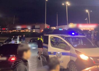 Δυτική Θεσσαλονίκη: «Μπλόκο» της Τροχαίας – Χειροπέδες σε 2 άτομα, οδηγούσαν χωρίς δίπλωμα