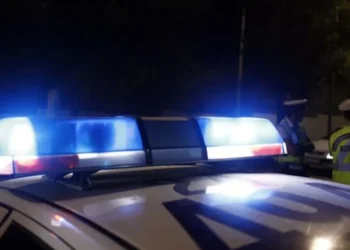 Ευκαρπία: Μπούκαραν με αυτοκίνητο σε σούπερ μάρκετ για να αφαιρέσουν ΑΤΜ