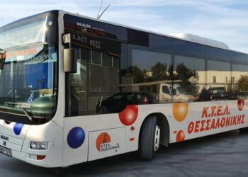 Θεσσαλονίκη: Δύο νέες επιθέσεις σε λεωφορεία ΚΤΕΛ – Με πέτρες και αεροβόλο