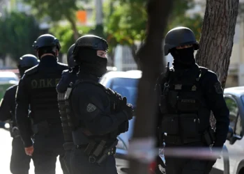 Θεσσαλονίκη: Μεγάλη αστυνομική επιχείρηση για σπείρες που διακινούσαν ναρκωτικά ακόμη και σε γήπεδα κατά τη διάρκεια αγώνων – 22 συλλήψεις