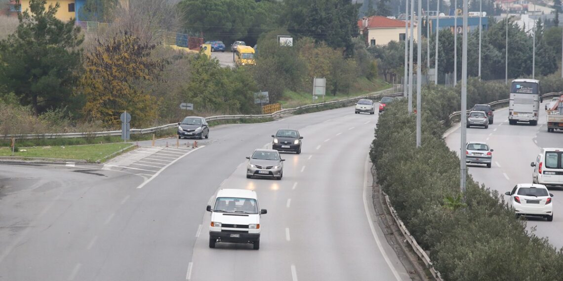 Θεσσαλονίκη: Εργασίες κοπής πρασίνου από σήμερα στην εσωτερική Περιφερειακή Οδό