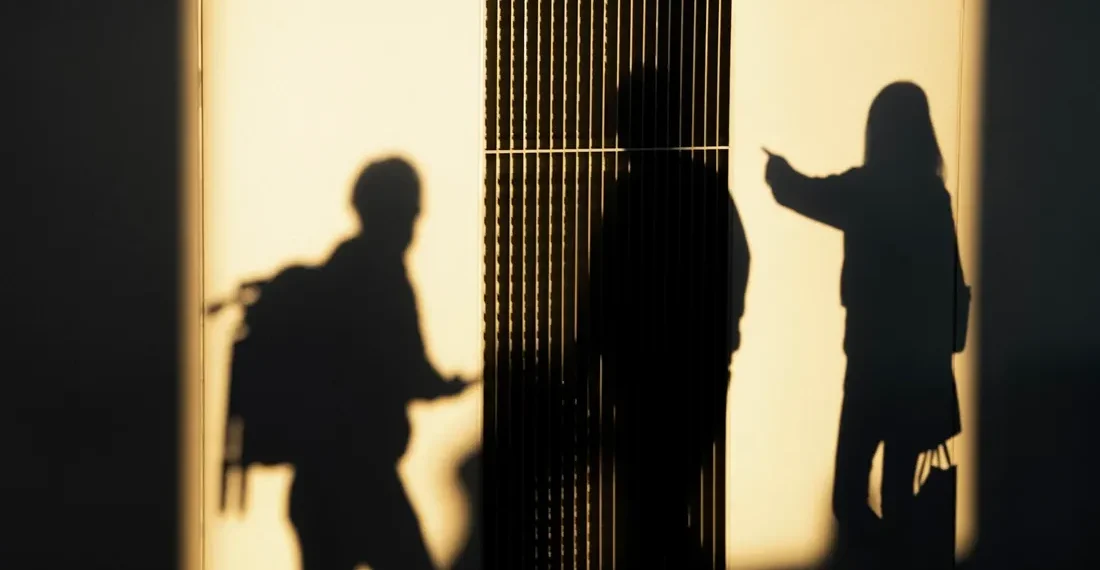 Θεσσαλονίκη: Stalker κυκλοφορεί ελεύθερος παρά το μπαράζ καταδικαστικών αποφάσεων