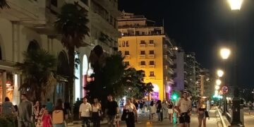Βραδινή πεζοδρόμηση στη Λεωφόρο Νίκης ζητούν καταστηματάρχες