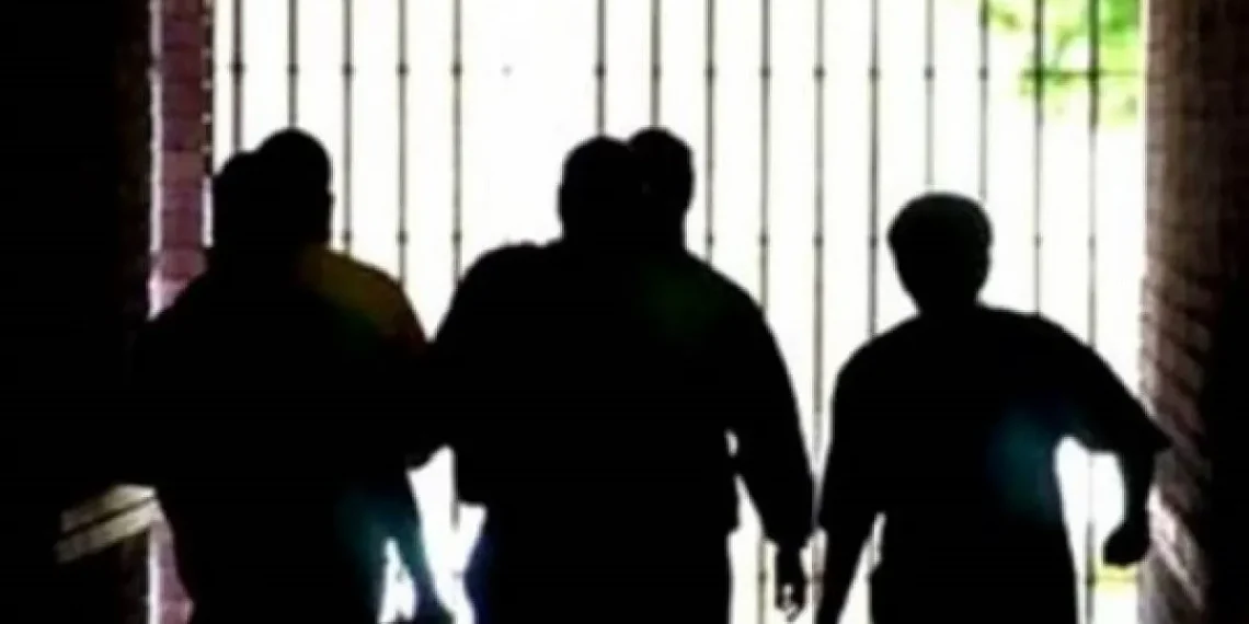 Δήμος Νεάπολης-Συκεών: Ανήλικοι χτύπησαν 15χρονο και προσπάθησαν να του κλέψουν το τσαντάκι