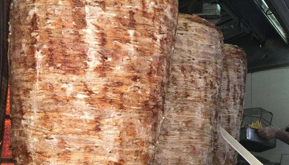 Το πιτόγυρο στην Θεσσαλονίκη ξεπέρασε τα 5 ευρώ