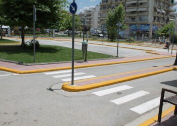 Επικίνδυνα φωτιστικά στο Πάρκο Κυκλοφοριακής Αγωγής του Δήμου Κορδελιού – Ευόσμου