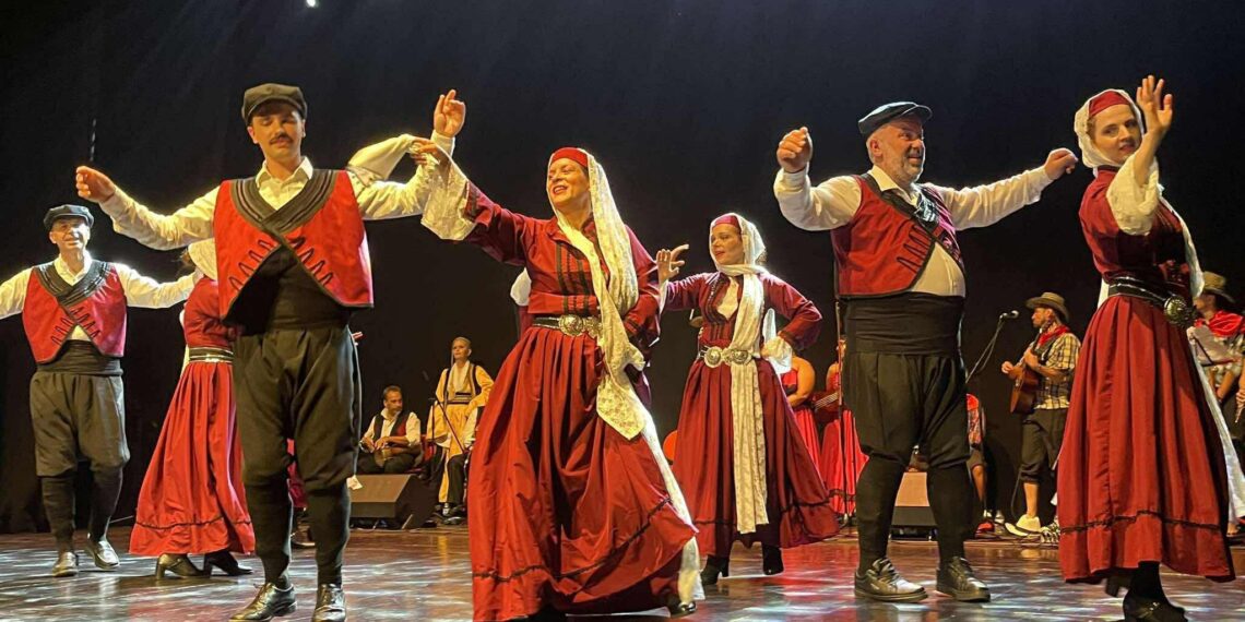 Παρουσίαση ακαδημίας χορού Θεσσαλονίκης (Α.ΧΟ.Θ.)