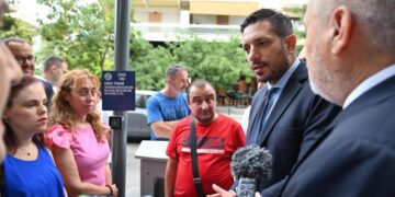 Θεσσαλονίκη: Πρωτοπορία με 1.000 πινακίδες Braille στις στάσεις του ΟΑΣΘ