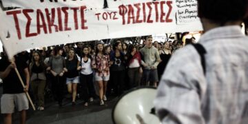 Συγκέντρωση και πορεία σήμερα για τα 12 χρόνια από τη δολοφονία του Παύλου Φύσσα- Ποιοι σταθμοί του μετρό θα κλείσουν