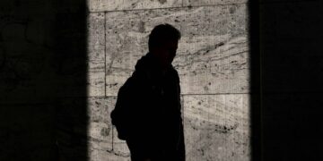 Συναγερμός για την εξαφάνιση 14χρονου από το Ωραιόκαστρο