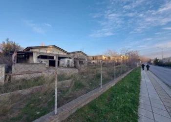 Σταυρούπολη: Σχέδιο κατεδάφισης των επικίνδυνων κτισμάτων στο ΑΓΝΟ – «Περιβαλλοντική βόμβα ο χώρος»