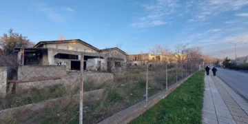 Σταυρούπολη: Σχέδιο κατεδάφισης των επικίνδυνων κτισμάτων στο ΑΓΝΟ – «Περιβαλλοντική βόμβα ο χώρος»