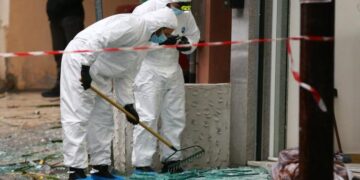 Ισχυρή έκρηξη σε τράπεζα στon Εύοσμο – Ζημιές και σε σταθμευμένα ΙΧ (ΦΩΤΟ)